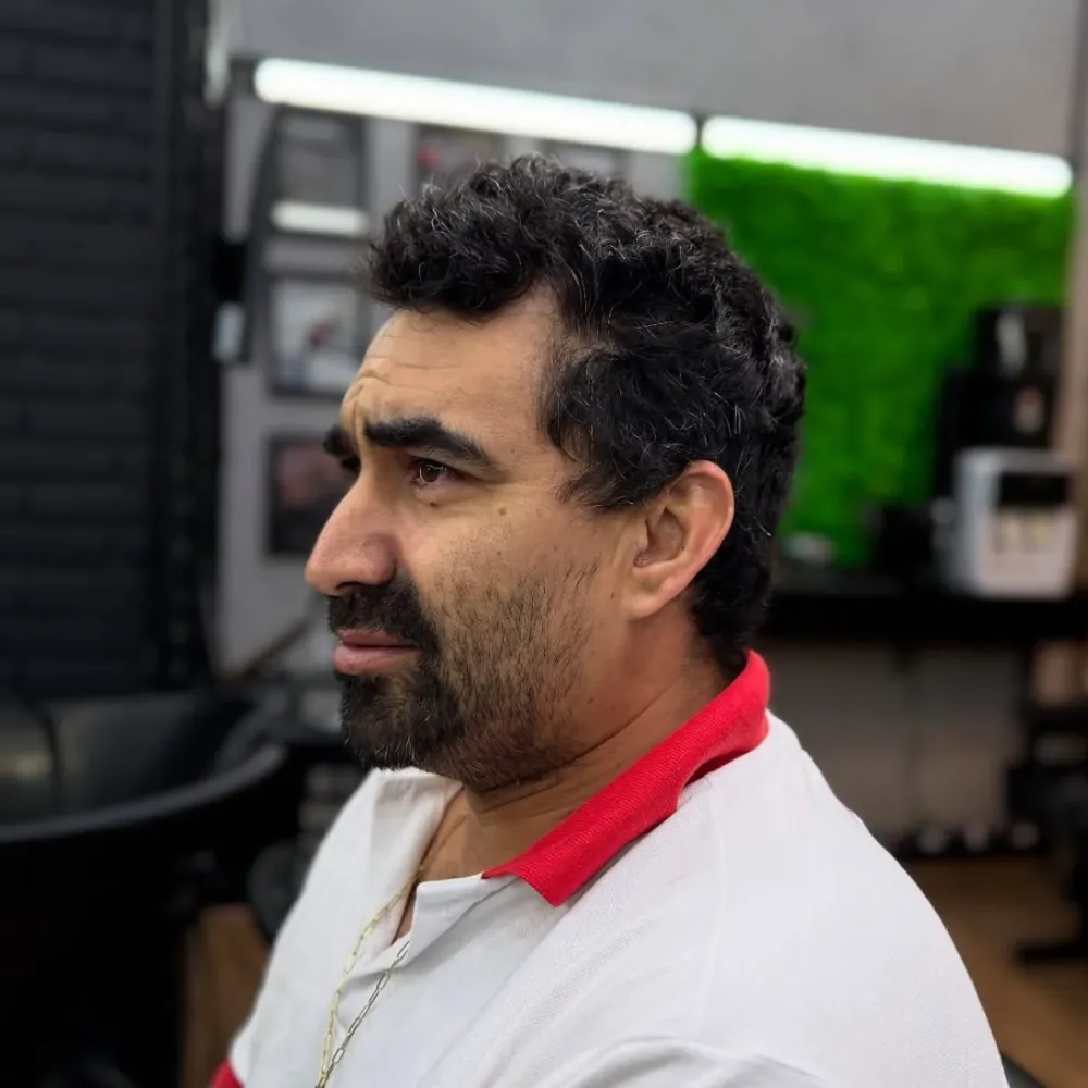 Antes: Corte, sobrancelha e barba na Duck's Barber